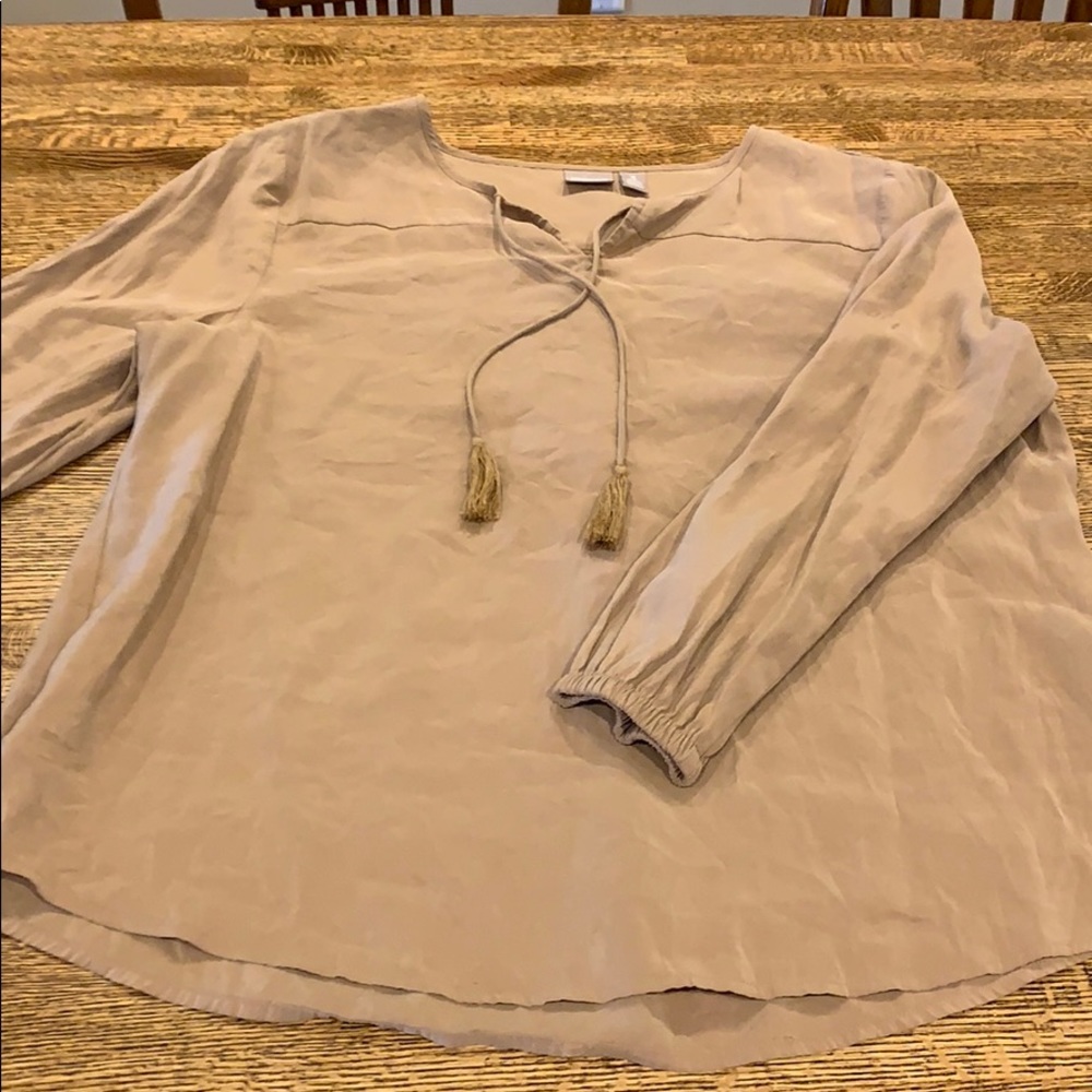 Chico’s size 3 light brown/tan shirt